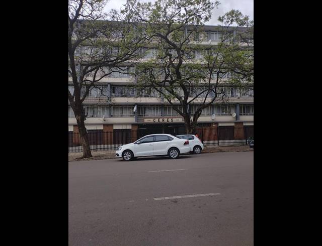 5 BEDROOM APARTMENT FOR SALE IN PRETORIA
